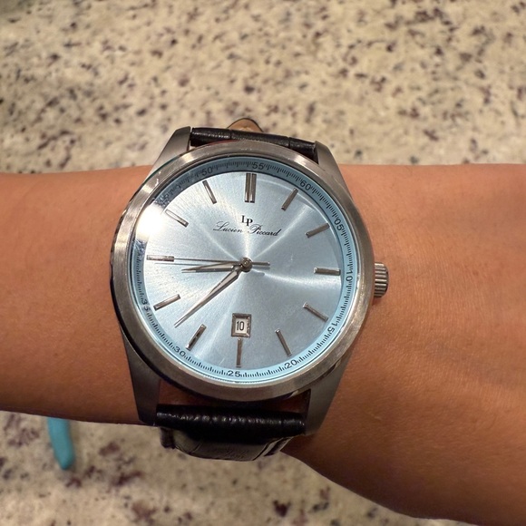 Lucien Piccard Silver Case with Blue Dial Watch - Picture 7 of 9